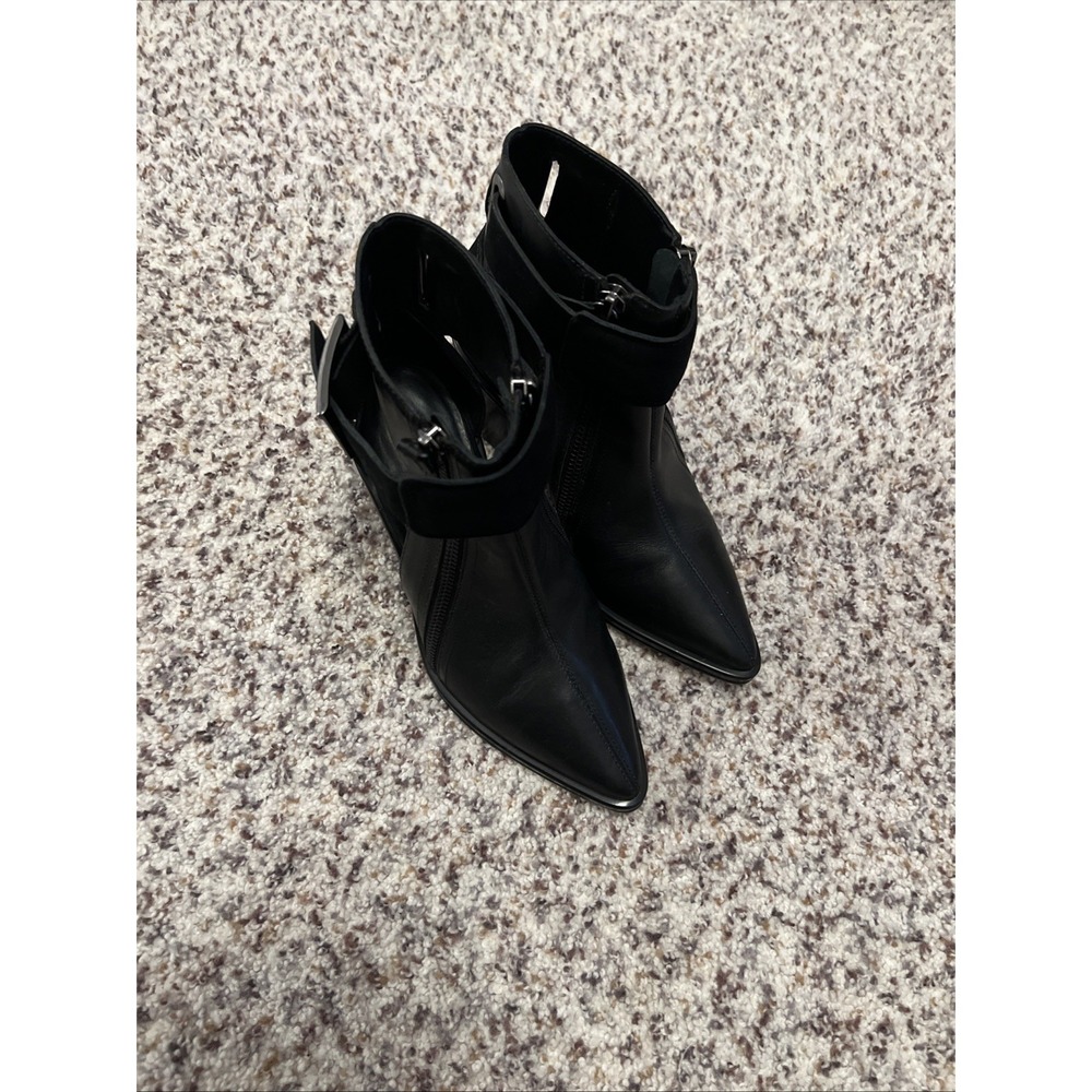 Tibi Ankle Boots Black Leather Size 35 Block 2.5"Heel Zip/ Buckle Open Sides